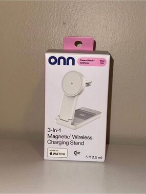 onn 3-in-1 Magnetic Wireless Charging Stand - White